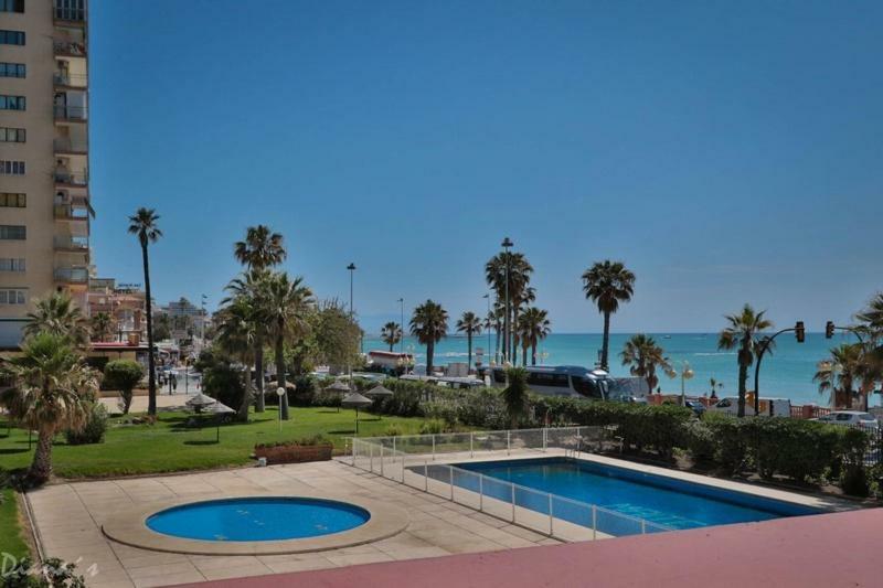 Estudio Frente Al Mar เบนัลมาเดนา ภายนอก รูปภาพ