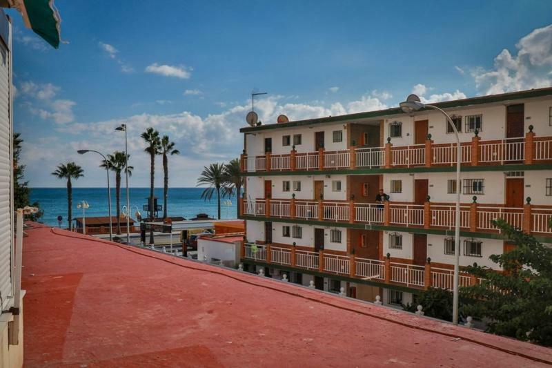 Estudio Frente Al Mar เบนัลมาเดนา ภายนอก รูปภาพ